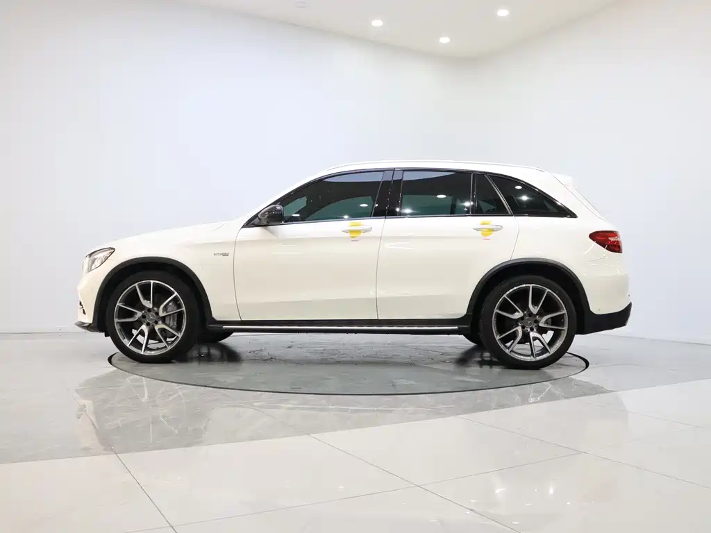 Mercedes-Benz GLC AMG 2018 — фото 7