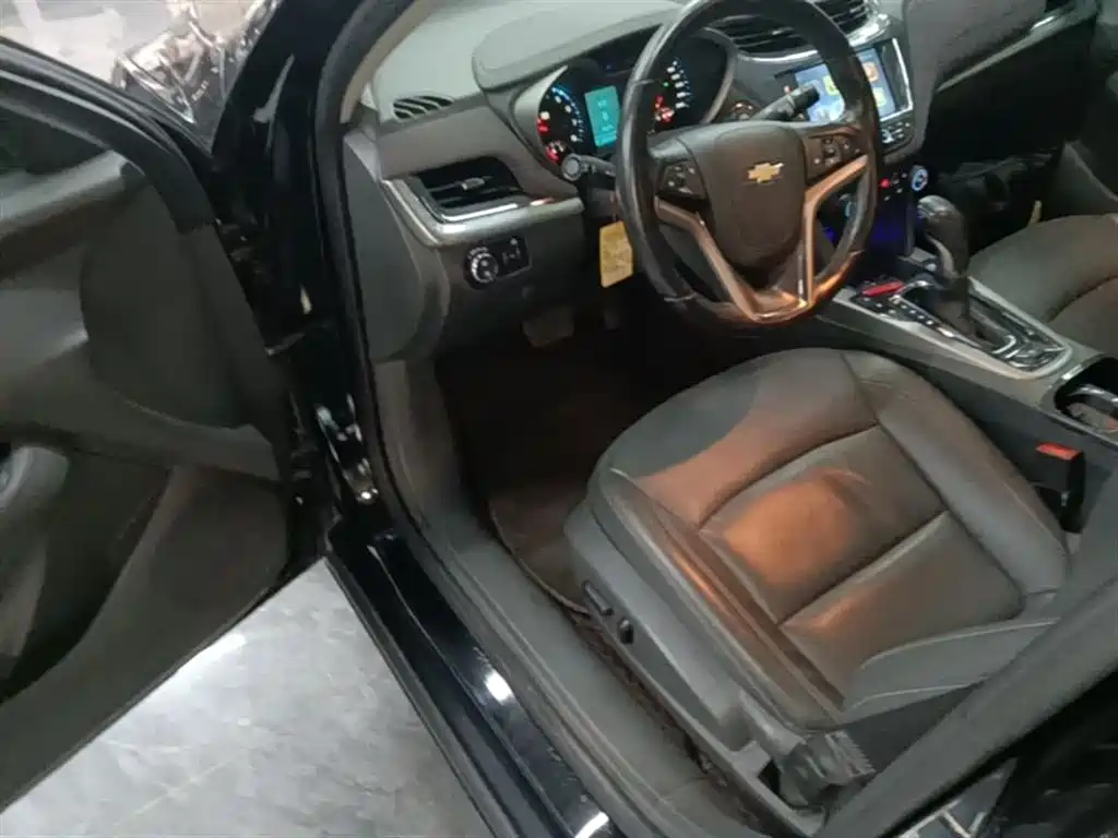 Chevrolet Malibu 2018 — фото 16