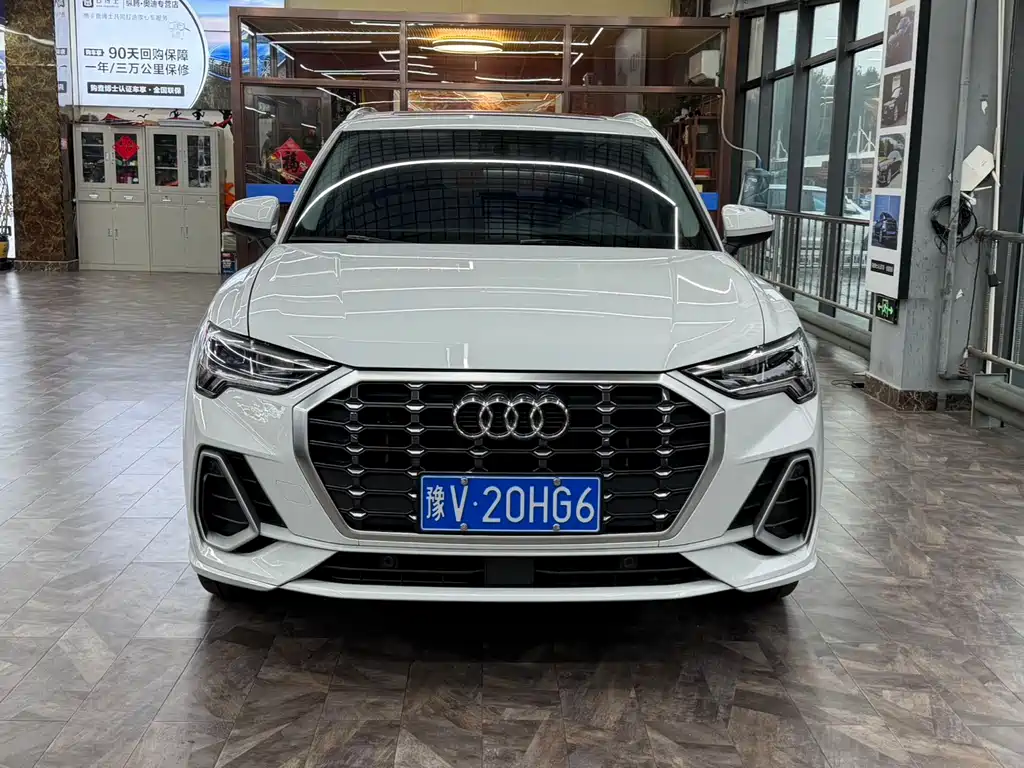 Audi Q3 2023 — фото 2