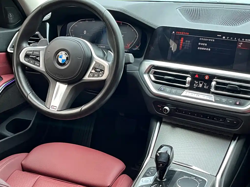 BMW 3 Series 2021 — фото 16