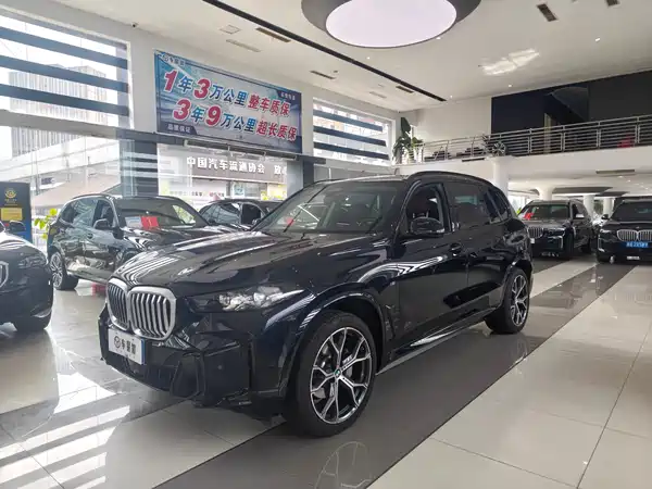BMW X5 2024