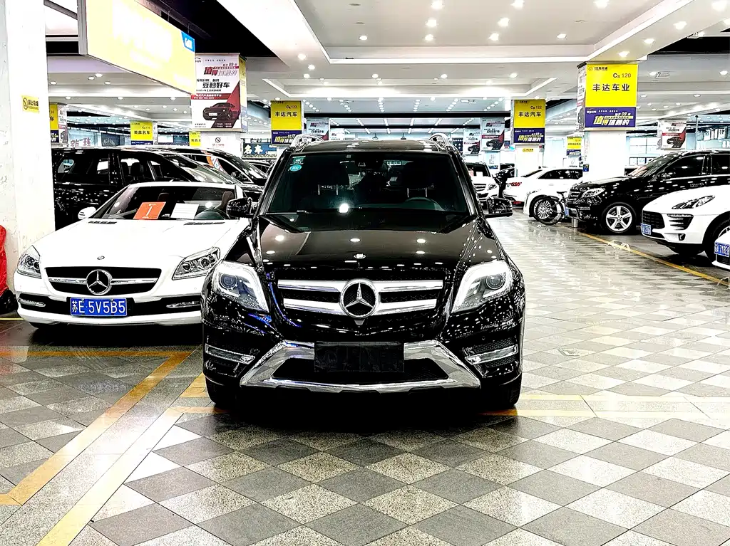 Mercedes-Benz GLK-Class 2015