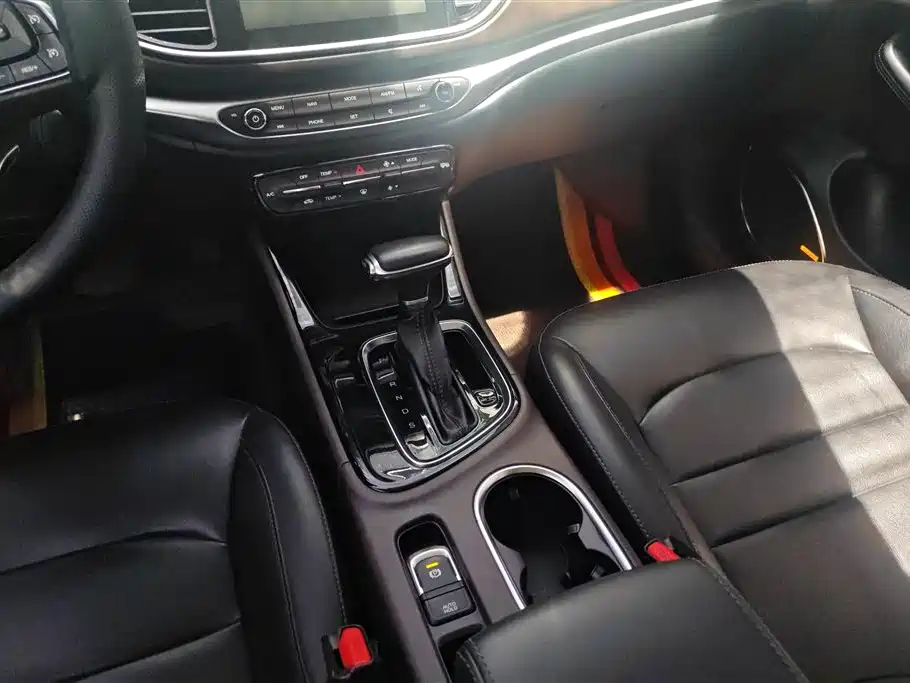 GAC Motor Trumpchi GA4 2018 — фото 16