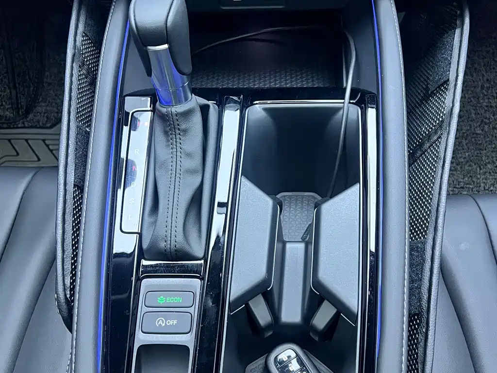 Honda Accord 2024 — фото 19