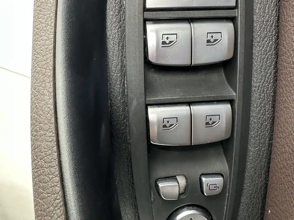 BMW X1 2022 — фото 11