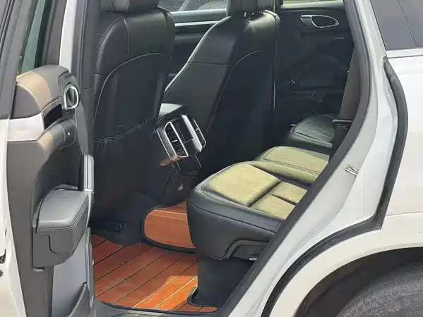 Porsche Cayenne 2015