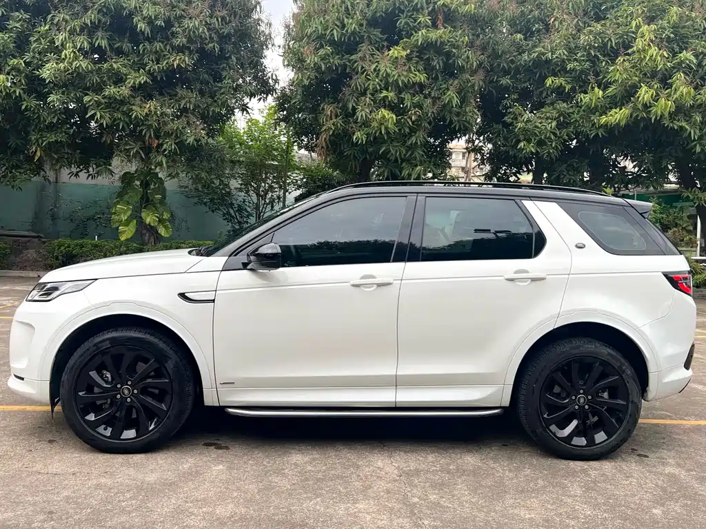 Land Rover Discovery Sport 2021 — фото 3