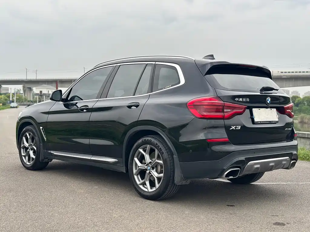 BMW X3 2021 — фото 15