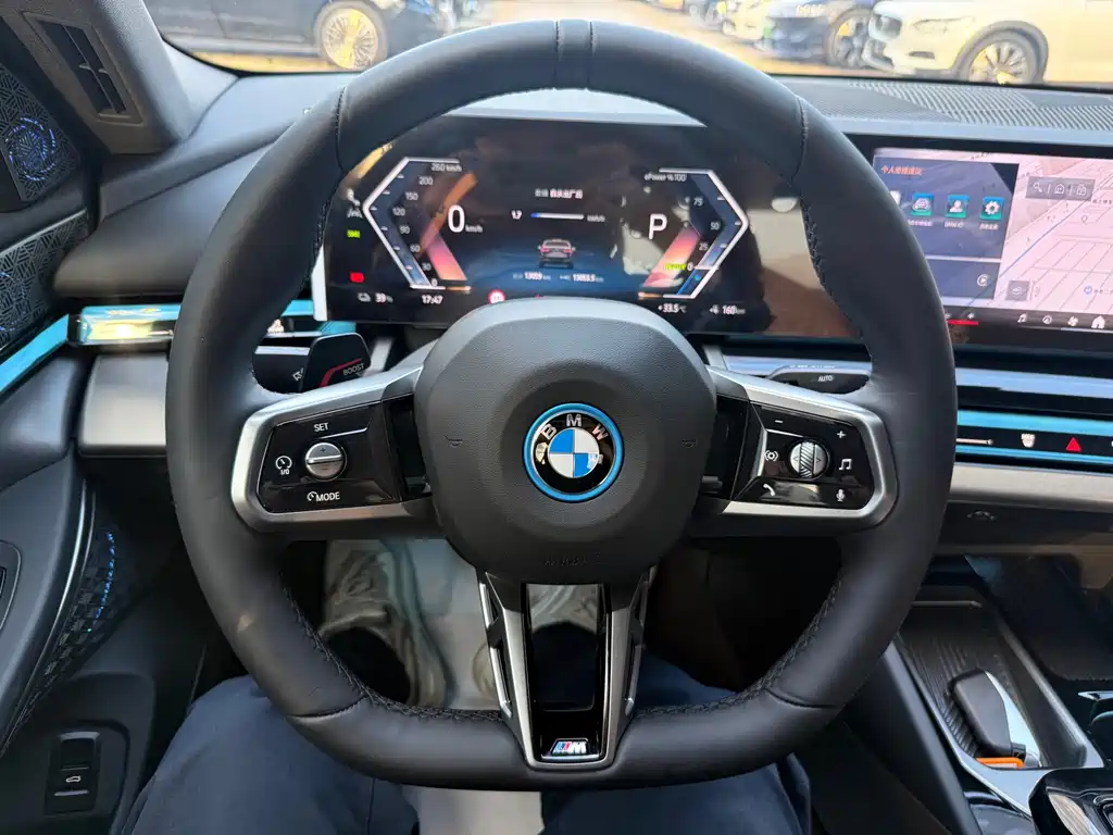 BMW i5 2026 — фото 18