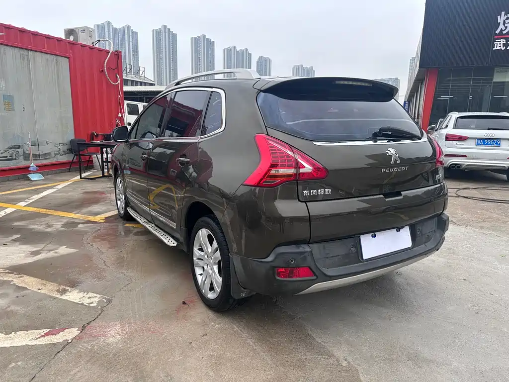 Peugeot 3008 2016 — фото 17
