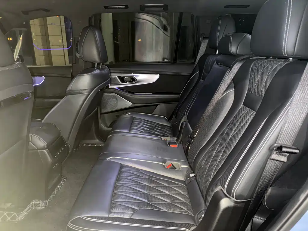 GAC Motor Trumpchi GS8 2022 — фото 11