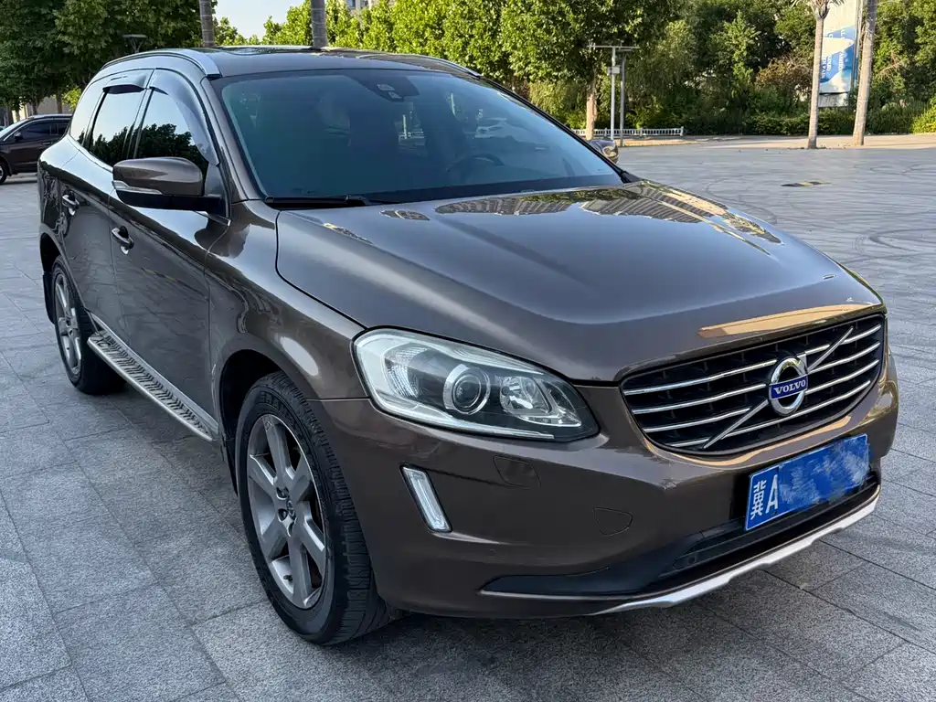 Volvo XC60 2015 — фото 7