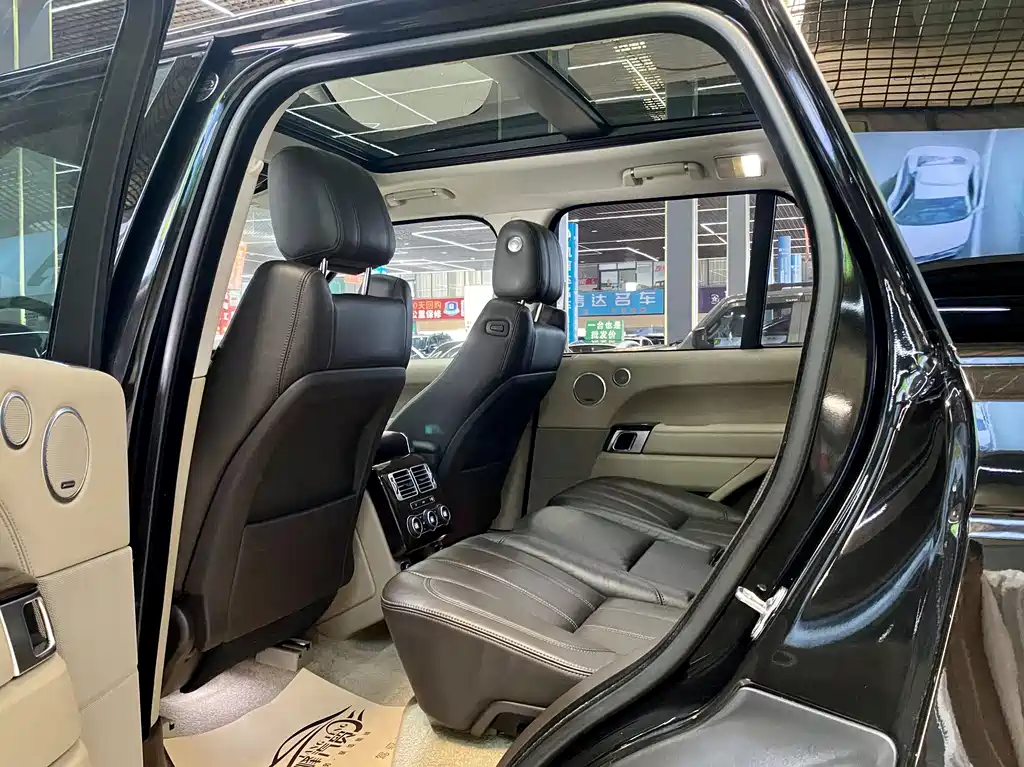 Land Rover Range Rover 2017 — фото 15