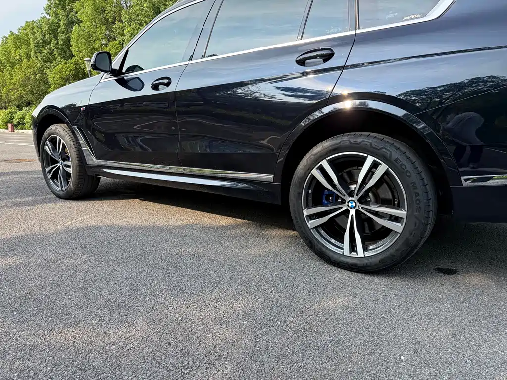 BMW X7 2023 — фото 27