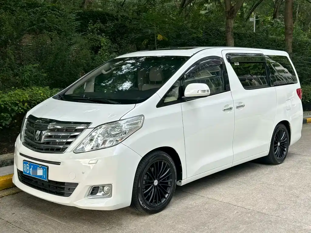 Toyota Alphard 2014 — фото 1