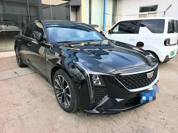 Cadillac CT5 2025
