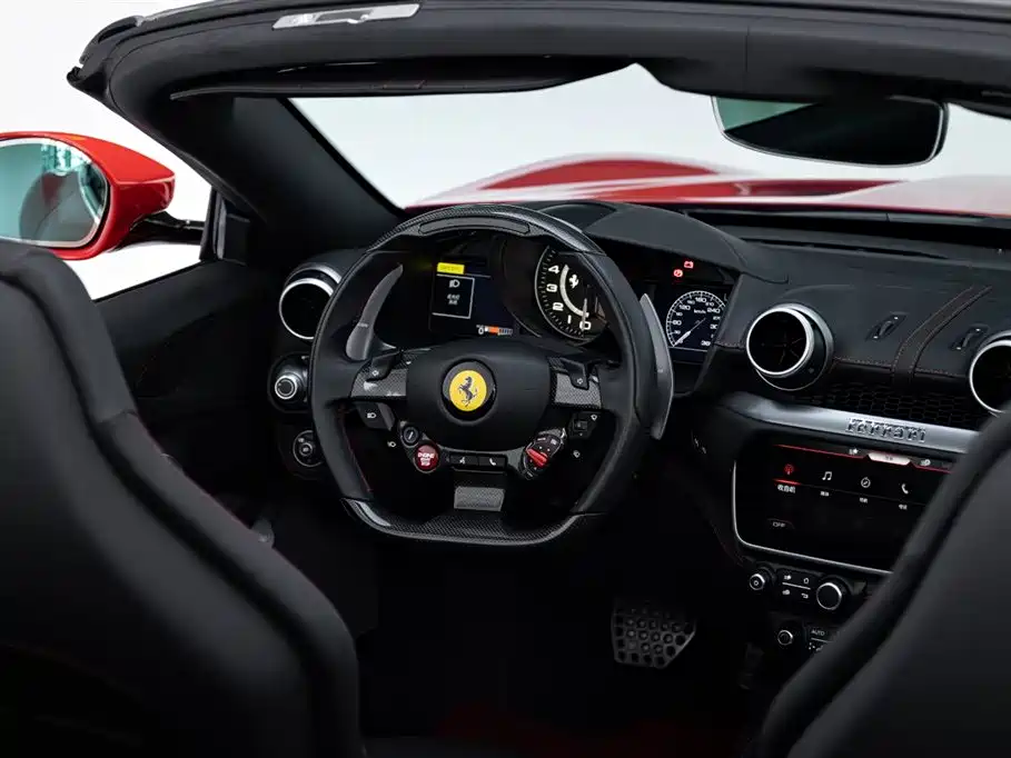 Ferrari Portofino 2023 — фото 14