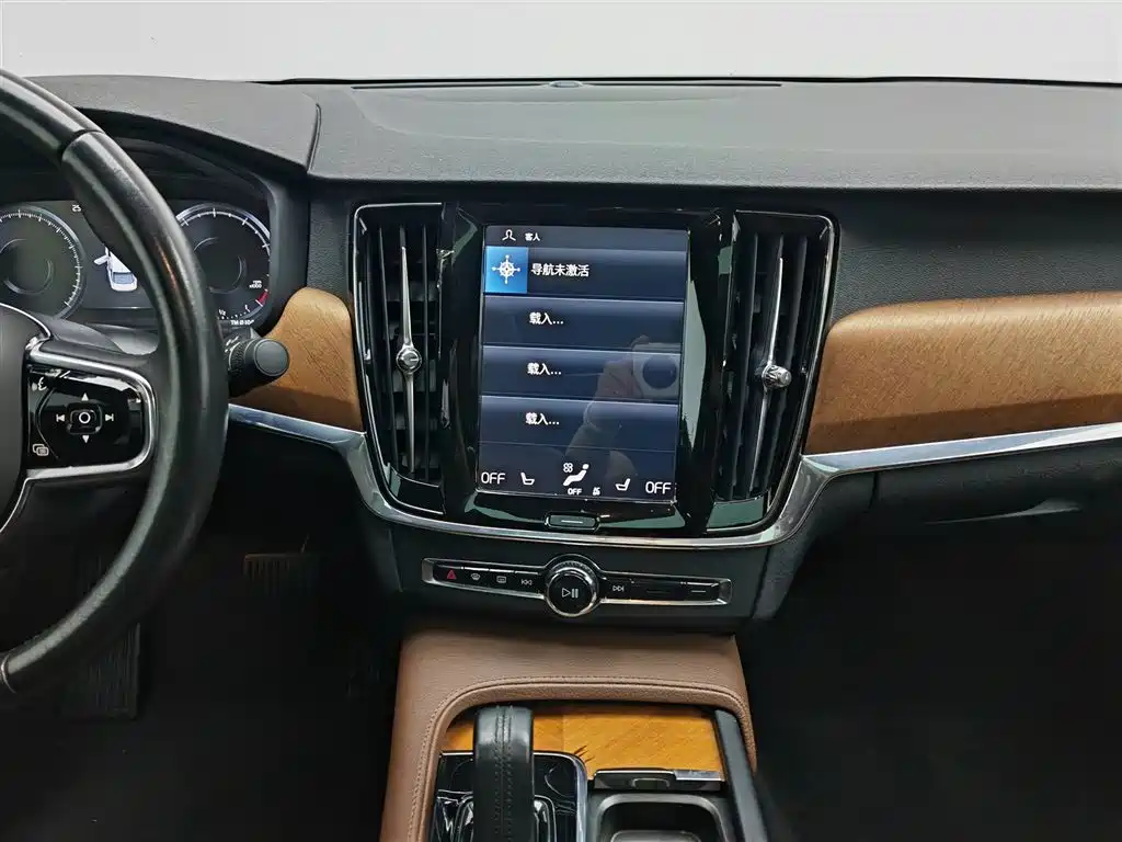 Volvo S90 2021 — фото 12