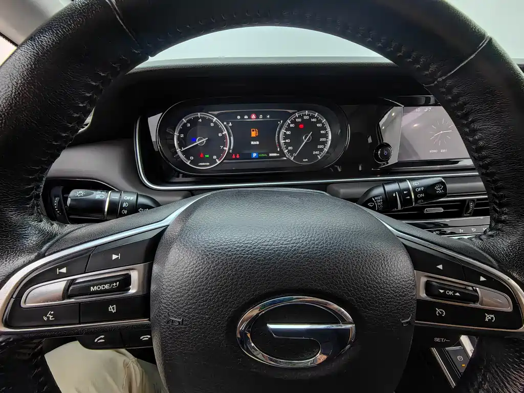GAC Motor Trumpchi M6 2020 — фото 10