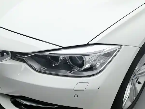BMW 3 Series 2015