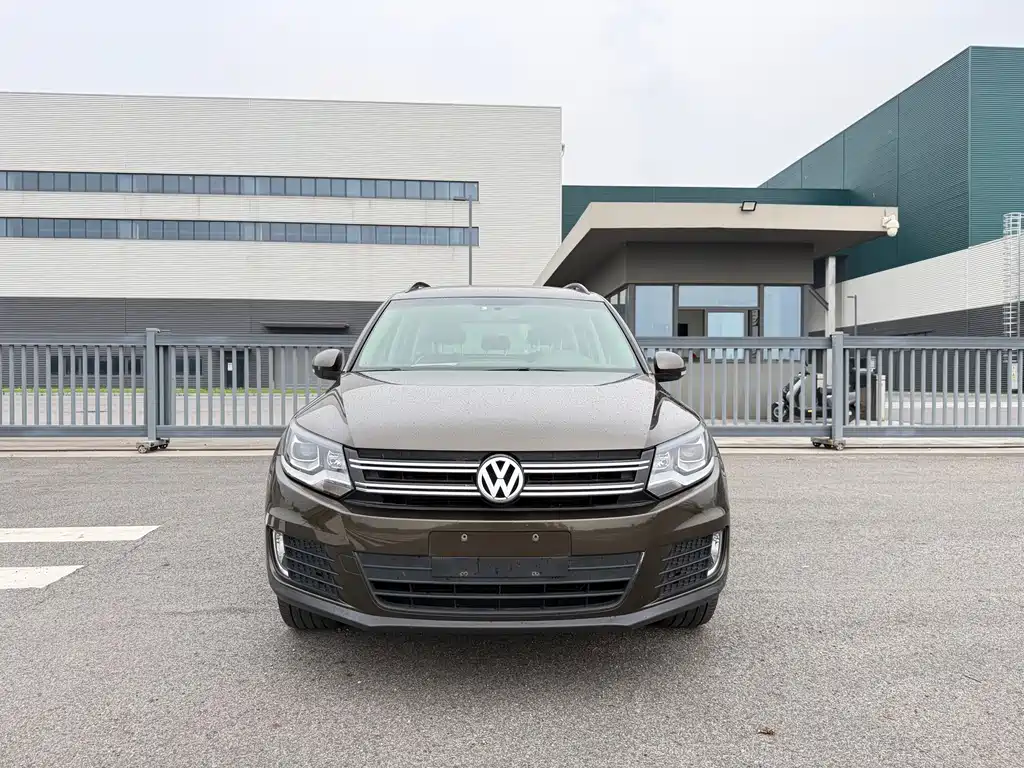 Volkswagen Tiguan 2019 — фото 2