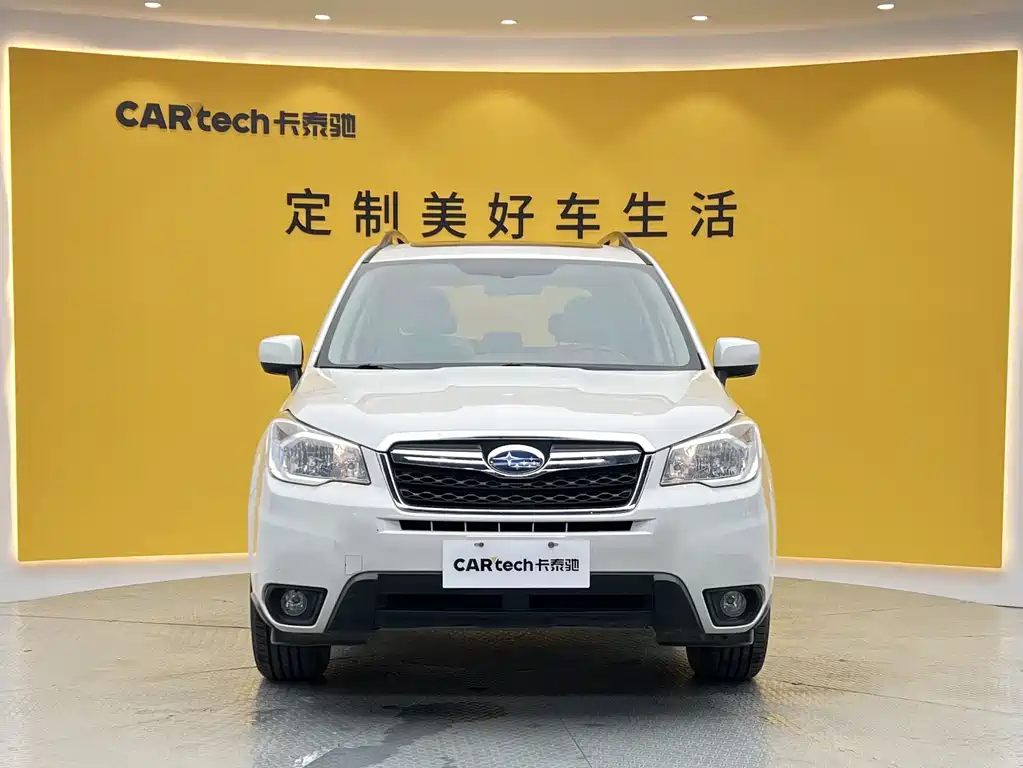 Subaru Forester 2014 — фото 2