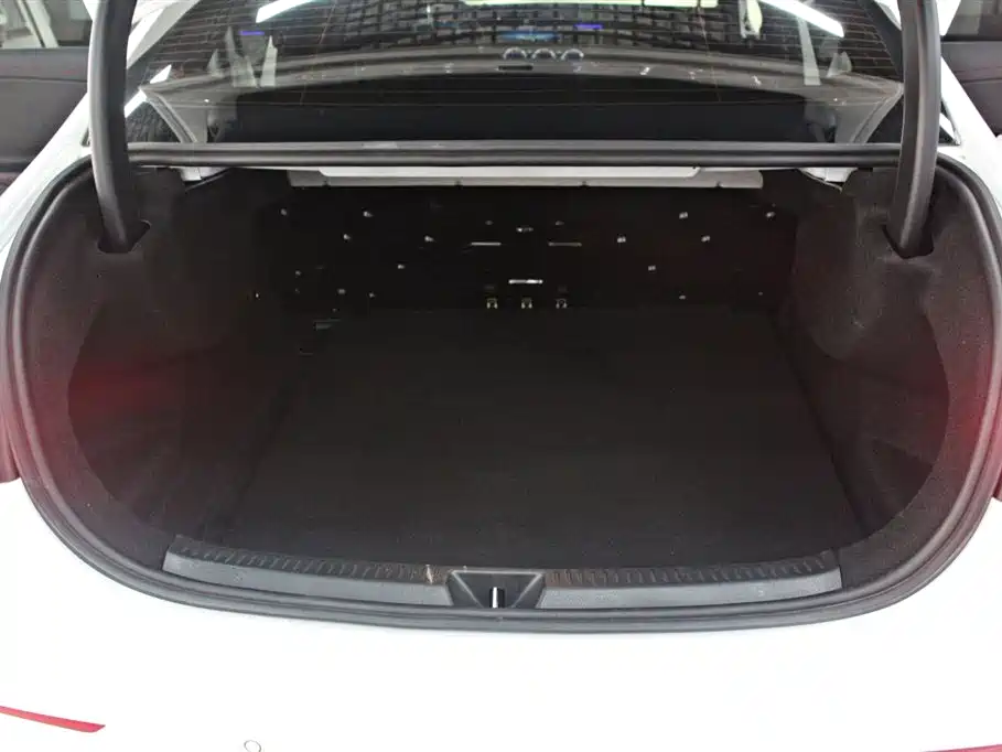 Mercedes-Benz A-Class 2023 — фото 13