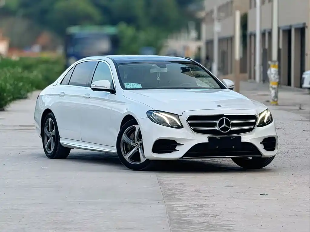 Mercedes-Benz E-Class 2017 — фото 3