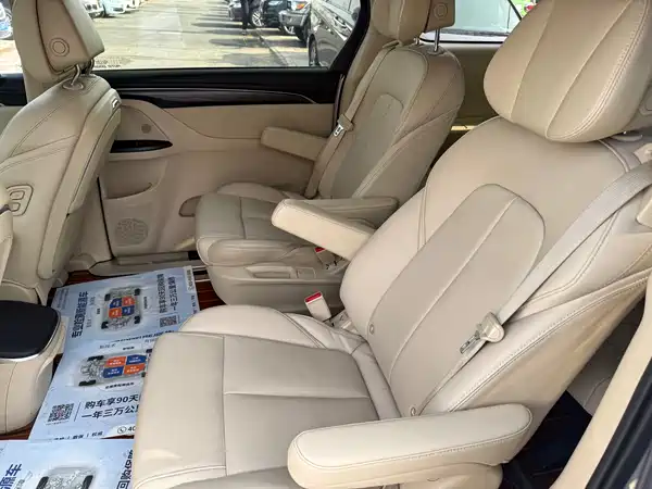 Buick GL8 2022
