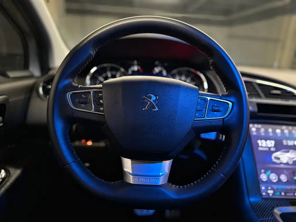Peugeot 3008 2017 — фото 20