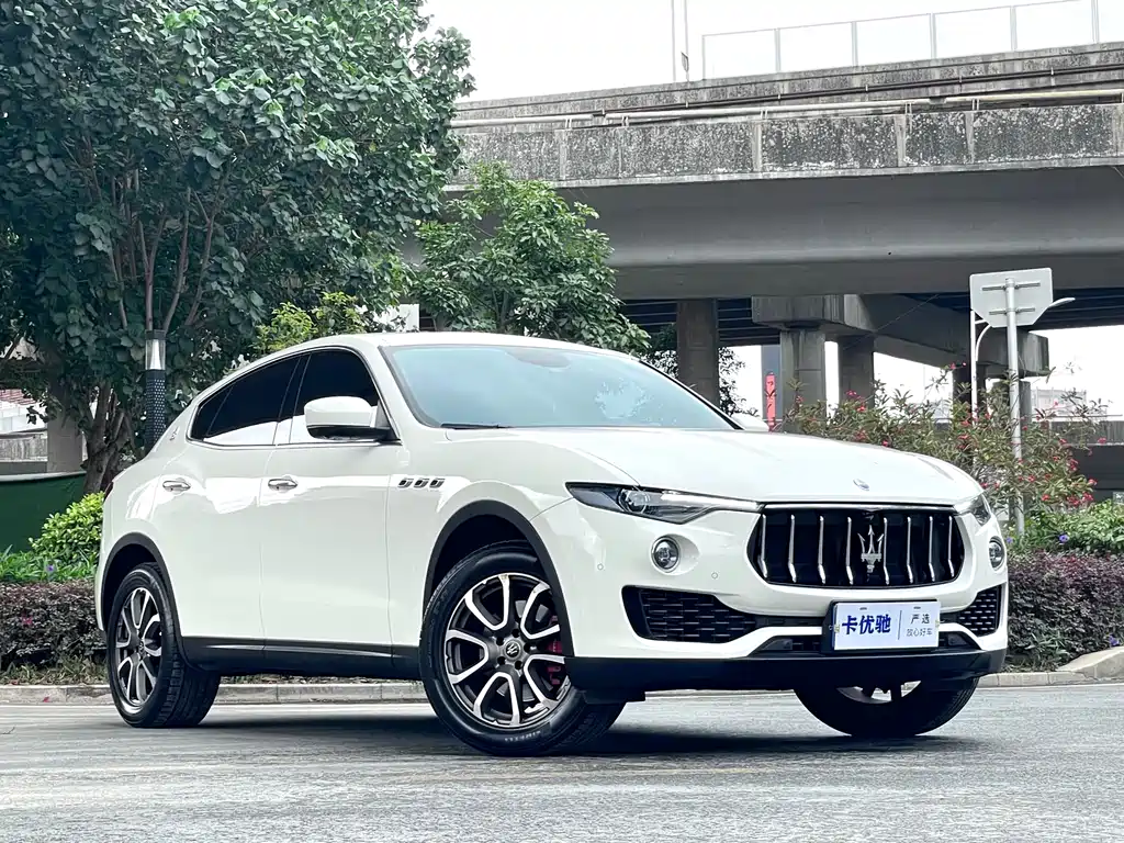 Maserati Levante 2021 — фото 6