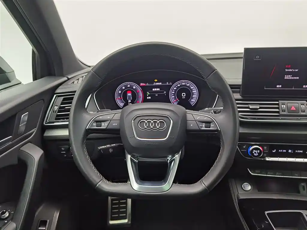 Audi Q5L 2024 — фото 11