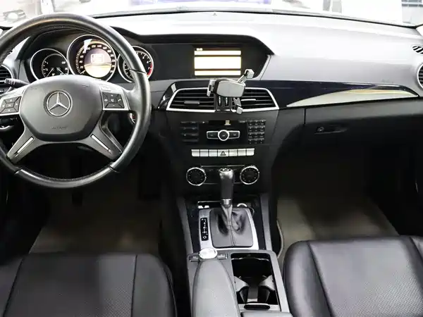 Mercedes-Benz C-Class 2012