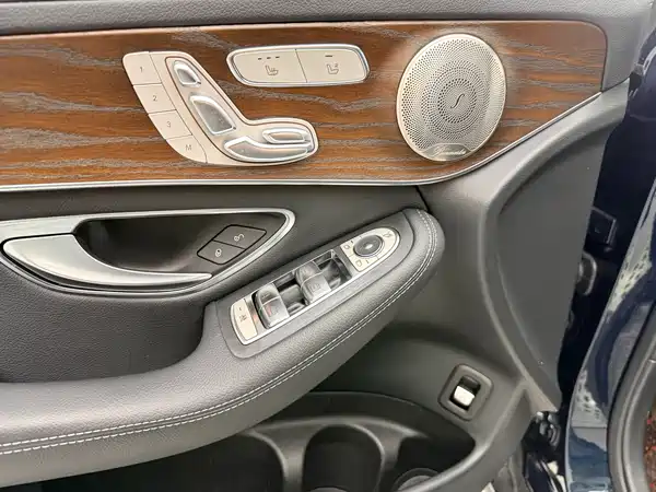Mercedes-Benz GLC 2022
