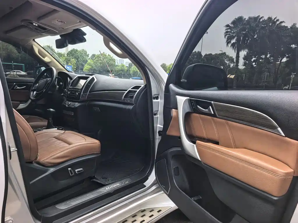 Haval H9 2015 — фото 12