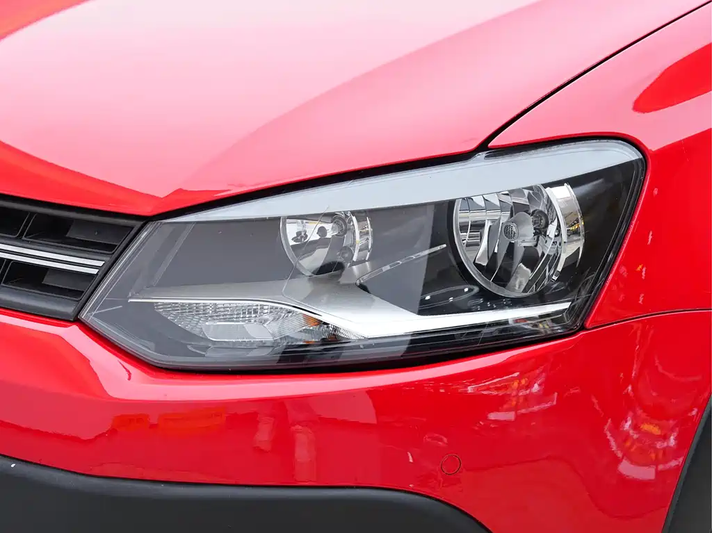 Volkswagen Polo 2015 — фото 9