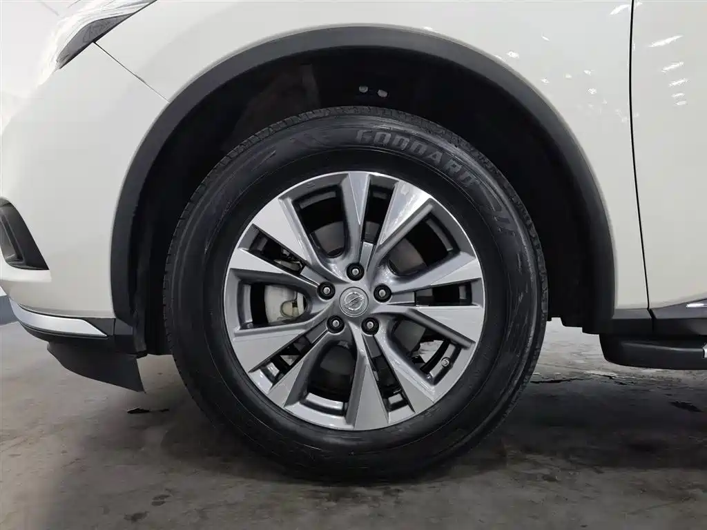 Nissan Murano 2017 — фото 17
