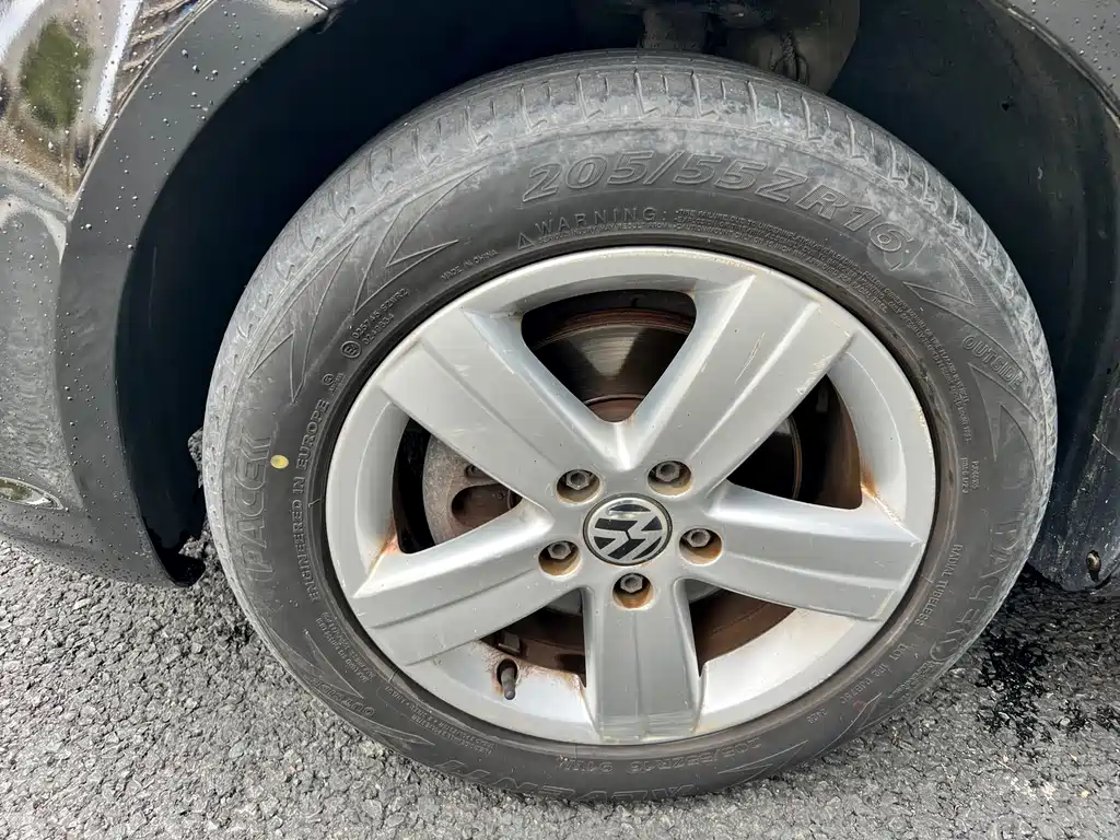 Volkswagen Touran 2015 — фото 20