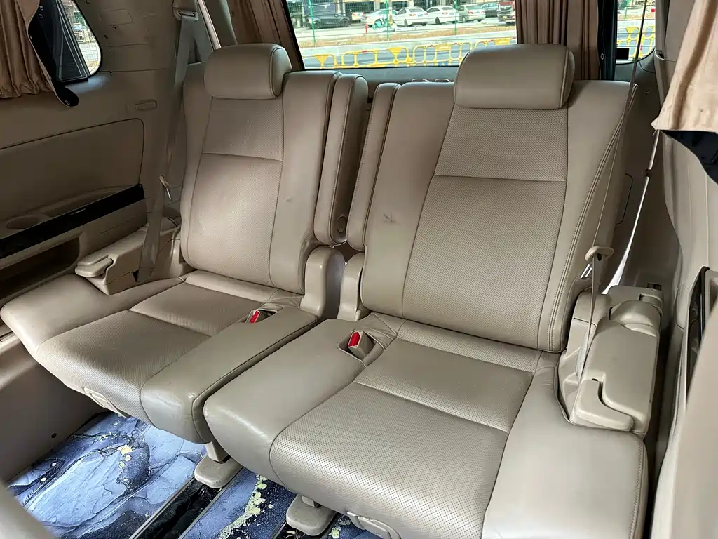 Toyota Alphard 2011 — фото 10