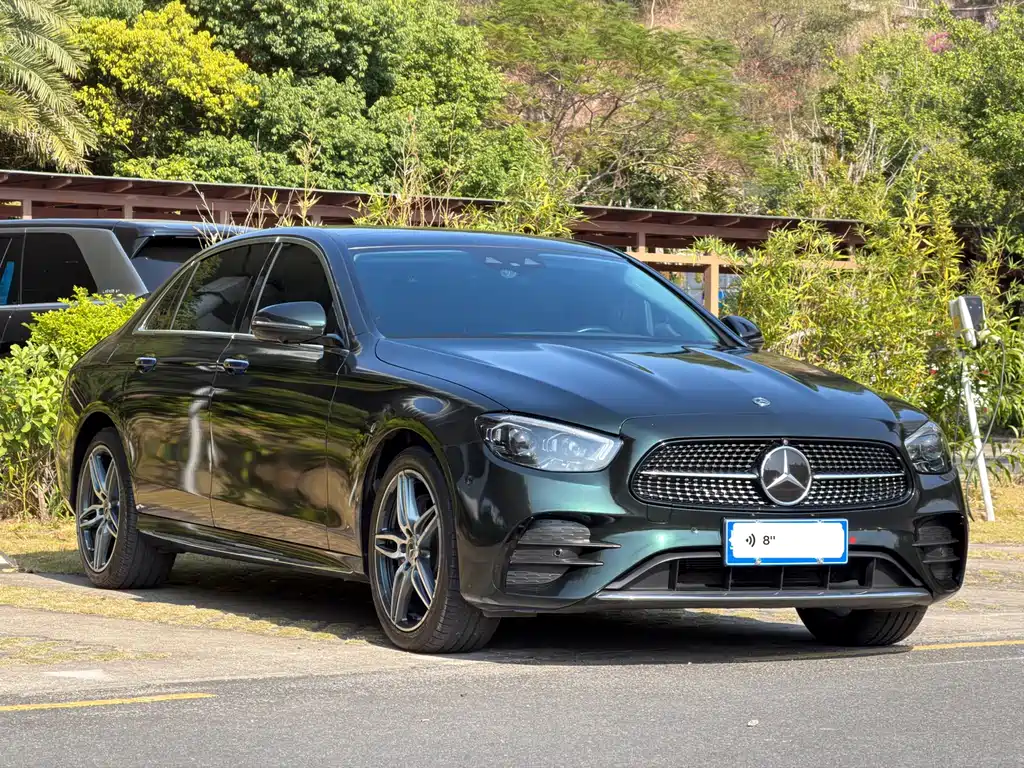 Mercedes-Benz E-Class 2022 — фото 3