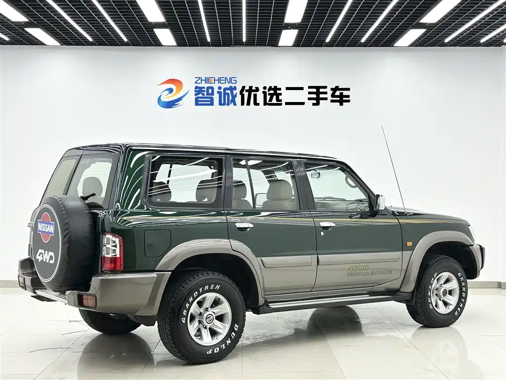 Nissan Patrol 2004 — фото 21