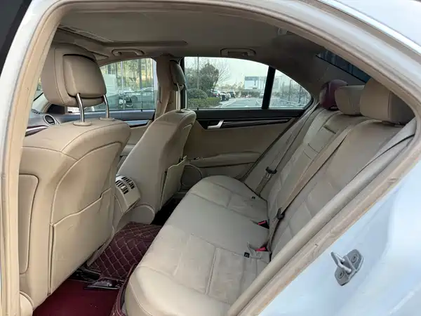 Mercedes-Benz C-Class 2013