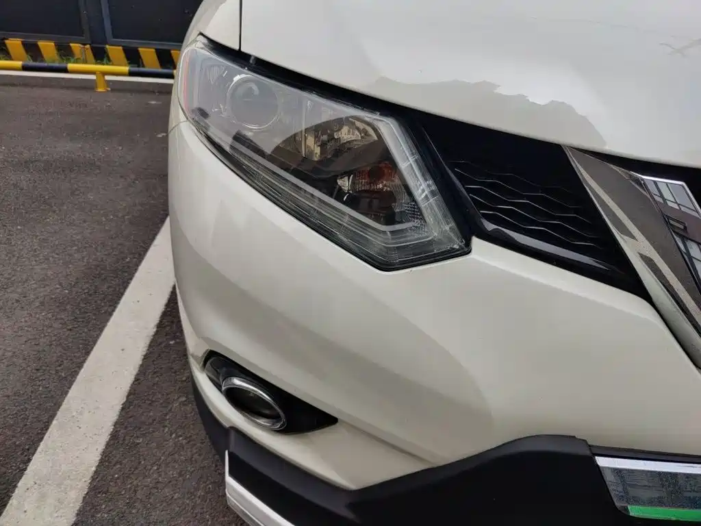 Nissan X-Trail 2015