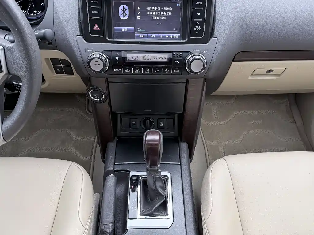 Toyota Prado 2016 — фото 13