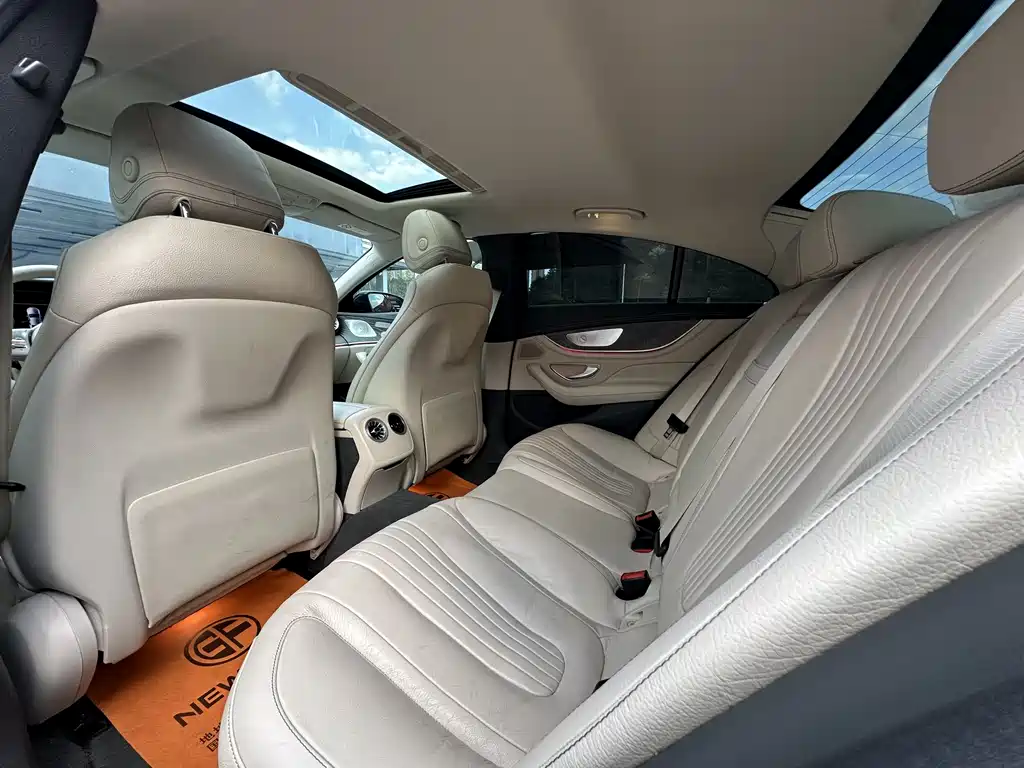 Mercedes-Benz CLS 2019 — фото 12