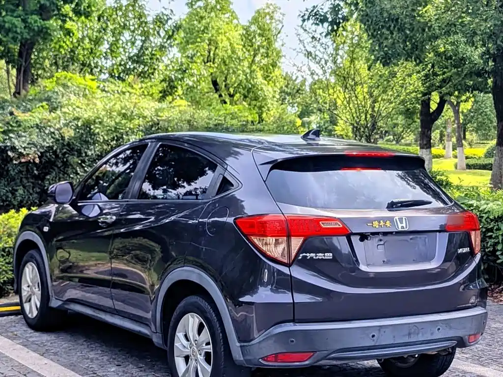 Honda Vezel 2016 — фото 10