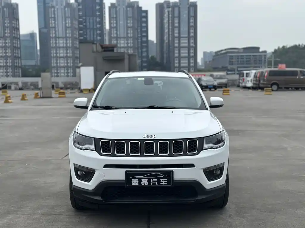 Jeep Compass 2021 — фото 2