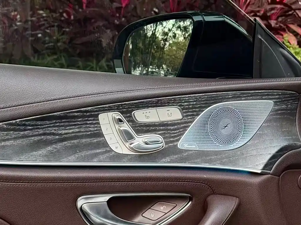 Mercedes-Benz CLS 2019 — фото 14