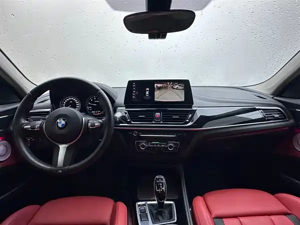 BMW 1 Series 2021