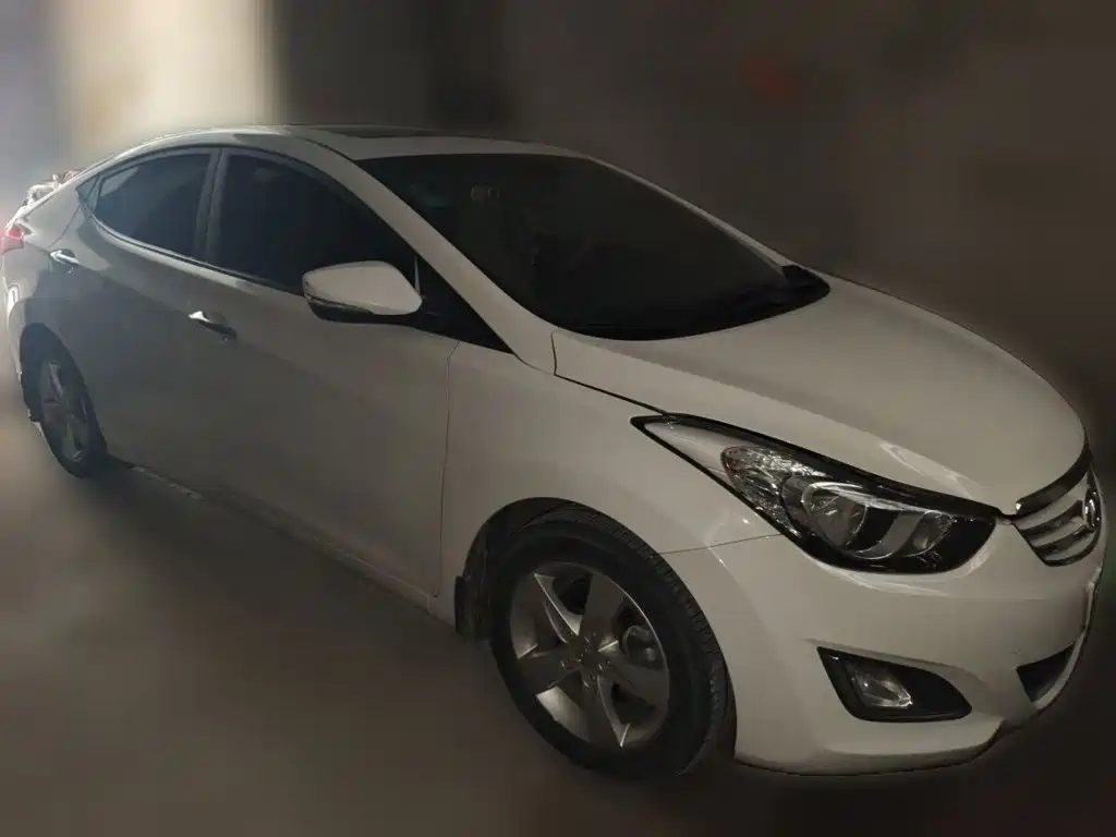 Hyundai Elantra Langdong 2014